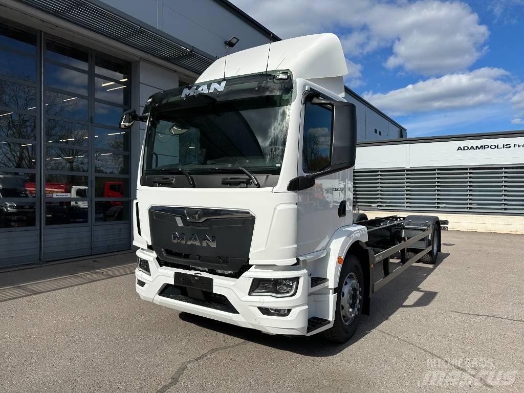 MAN TGM 18.290 Camion cabina sasiu