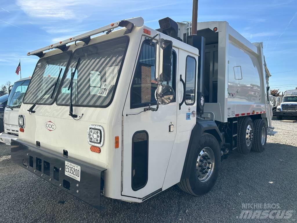  Crane Carrier LET2CC Camion de deseuri