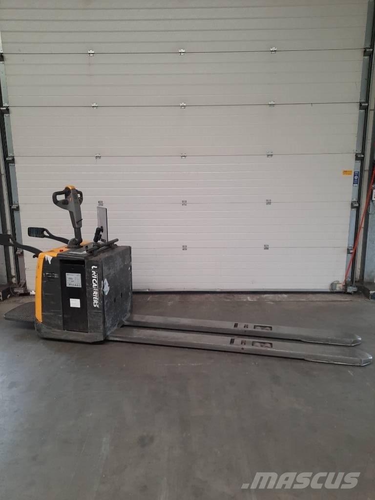 UniCarriers PMR200P Transpaleta cu platforma