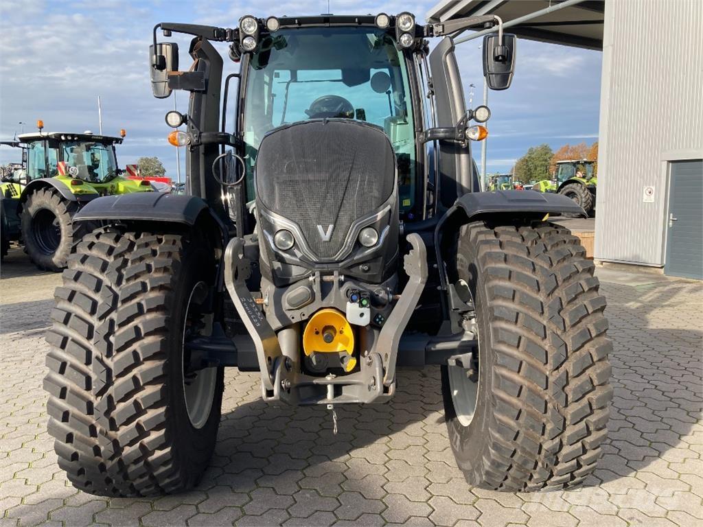 Valtra N155 Direct Tractoare