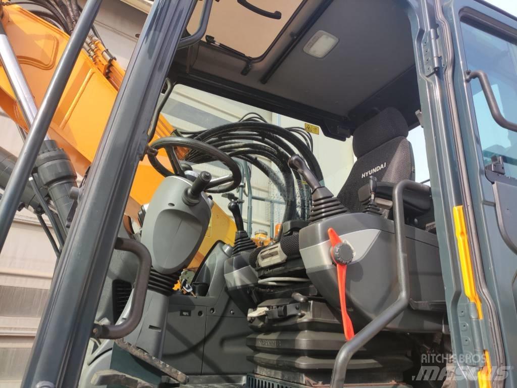 Hyundai HW140 Excavatoare cu roti