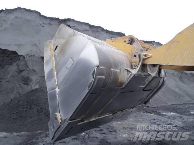 CAT 982 M Incarcator pe pneuri