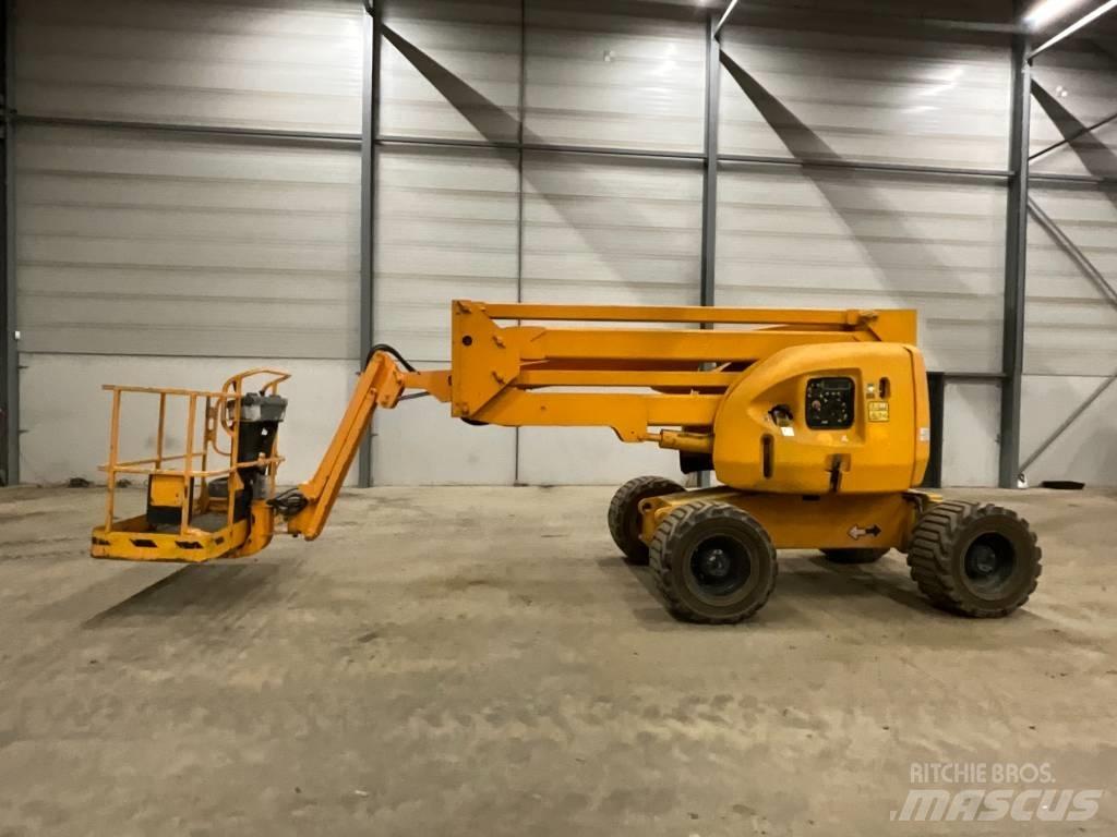 JLG 450 AJ Nacele cu brat articulat