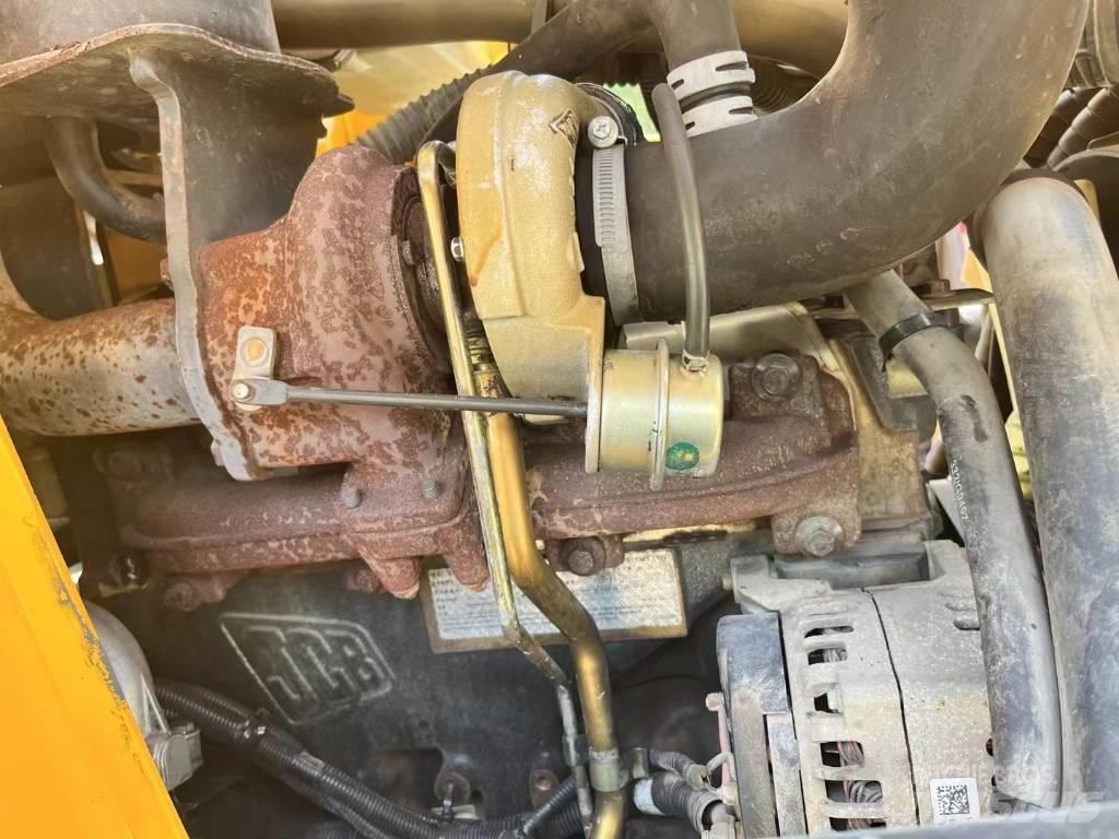 JCB 3 CX Buldoexcavatoare