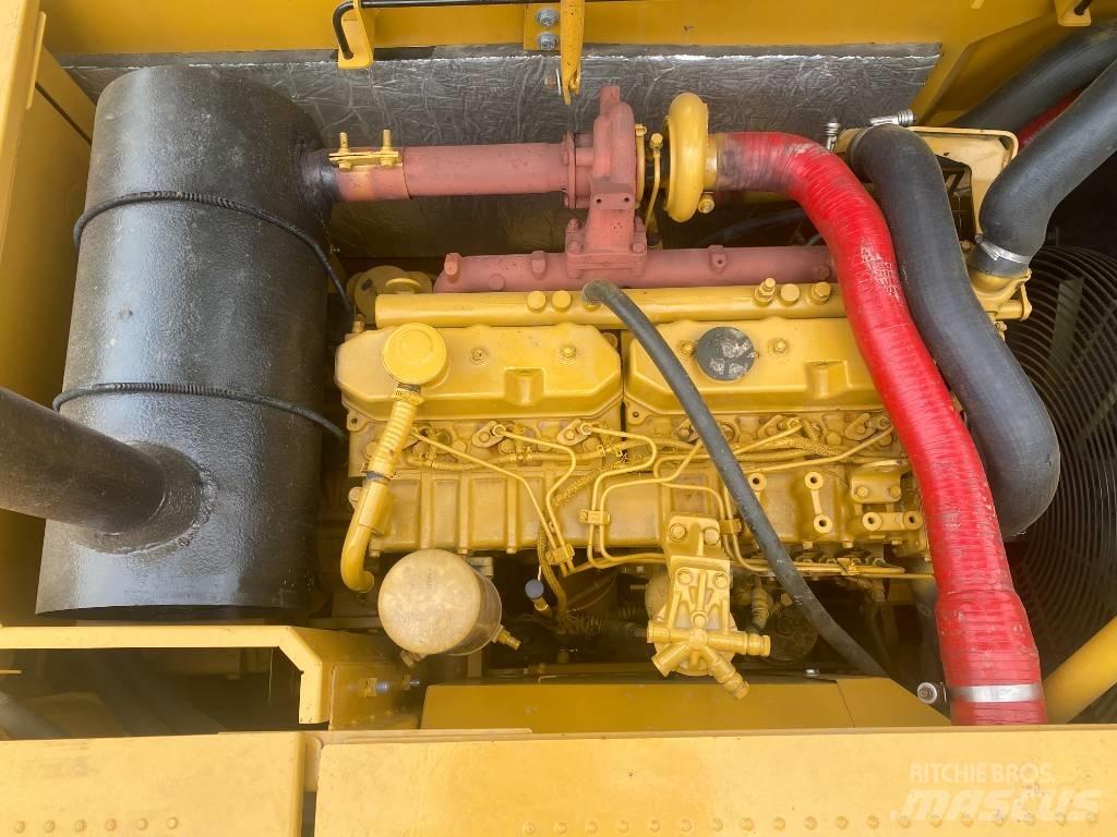 CAT 320 D Excavatoare pe șenile
