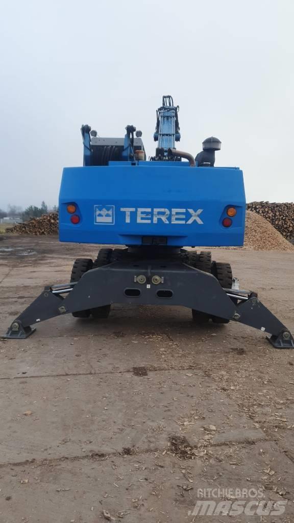 Fuchs MHL 331 Paleta de manipulare