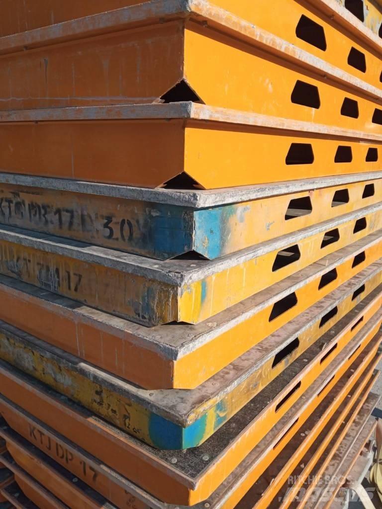 Ulma CC4 Utilaje construcții - Altele