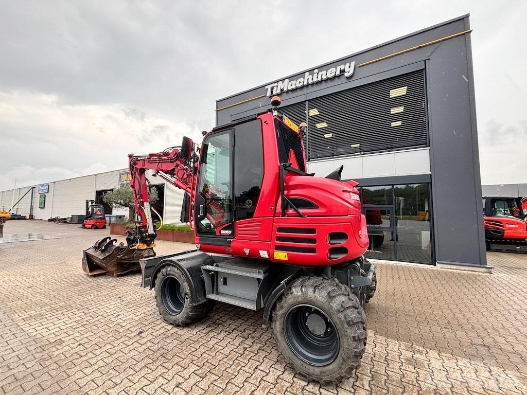 Takeuchi TB 295 W Excavatoare cu roti