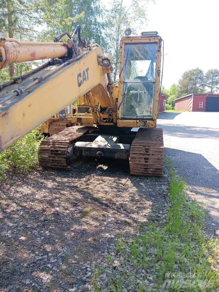 CAT 219 LC Excavatoare pe șenile
