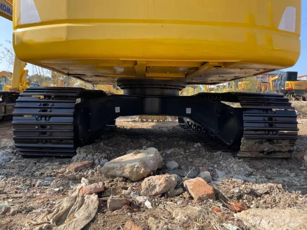Komatsu PC 120 Excavatoare pe șenile

