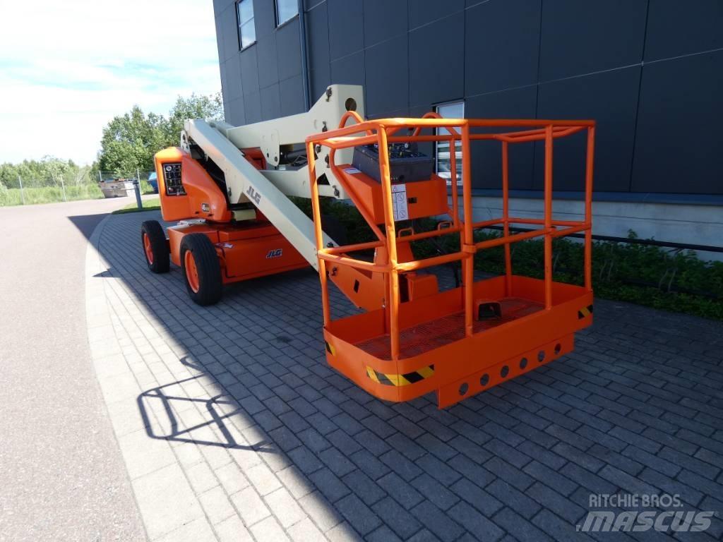 JLG E 45E  Bomlift Nacele cu brat articulat