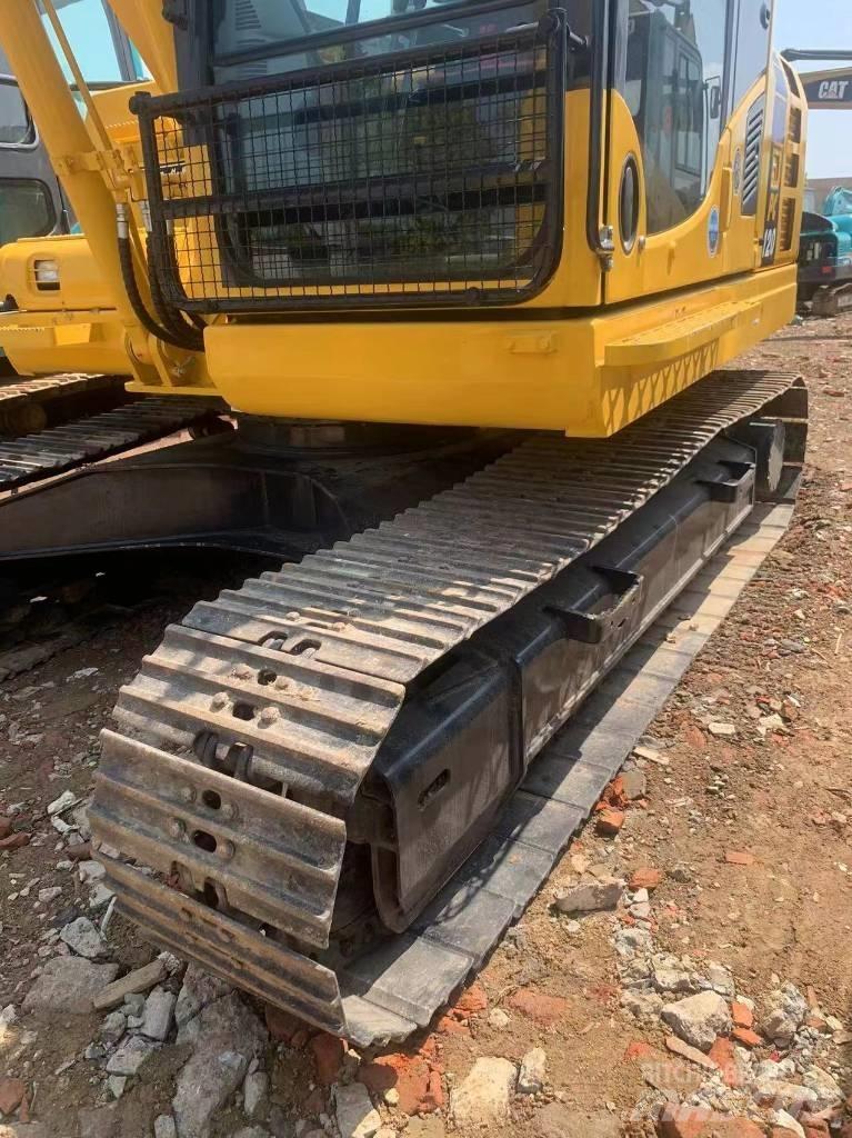 Komatsu PC 120-8 Excavatoare 7t - 12t