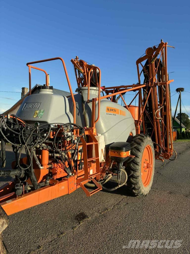 Jacto ADVANCE 3000 Tractoare agricole sprayers
