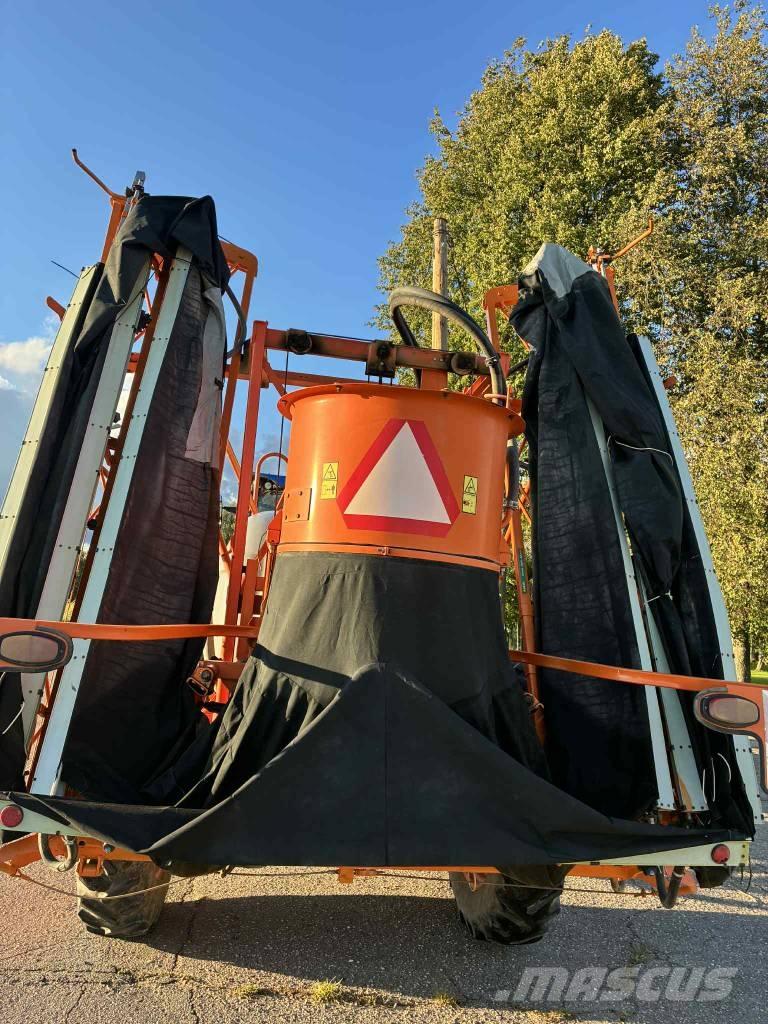 Jacto ADVANCE 3000 Tractoare agricole sprayers