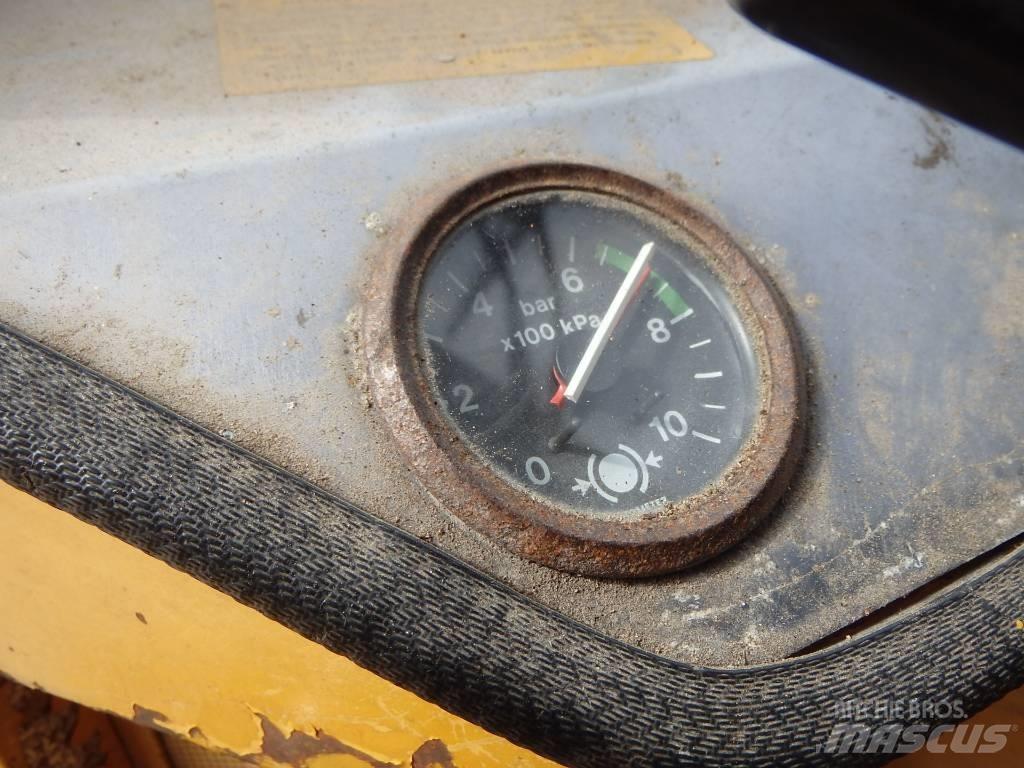Volvo BM 4300 4x4 Incarcator pe pneuri