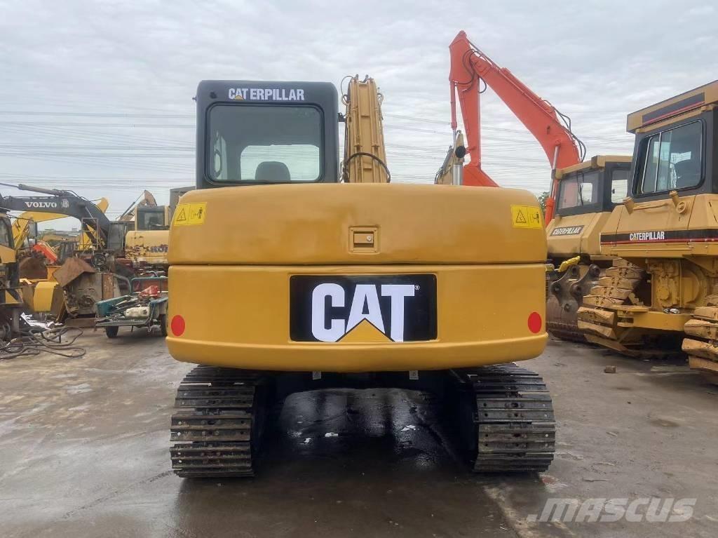 CAT 307 D Excavatoare 7t - 12t