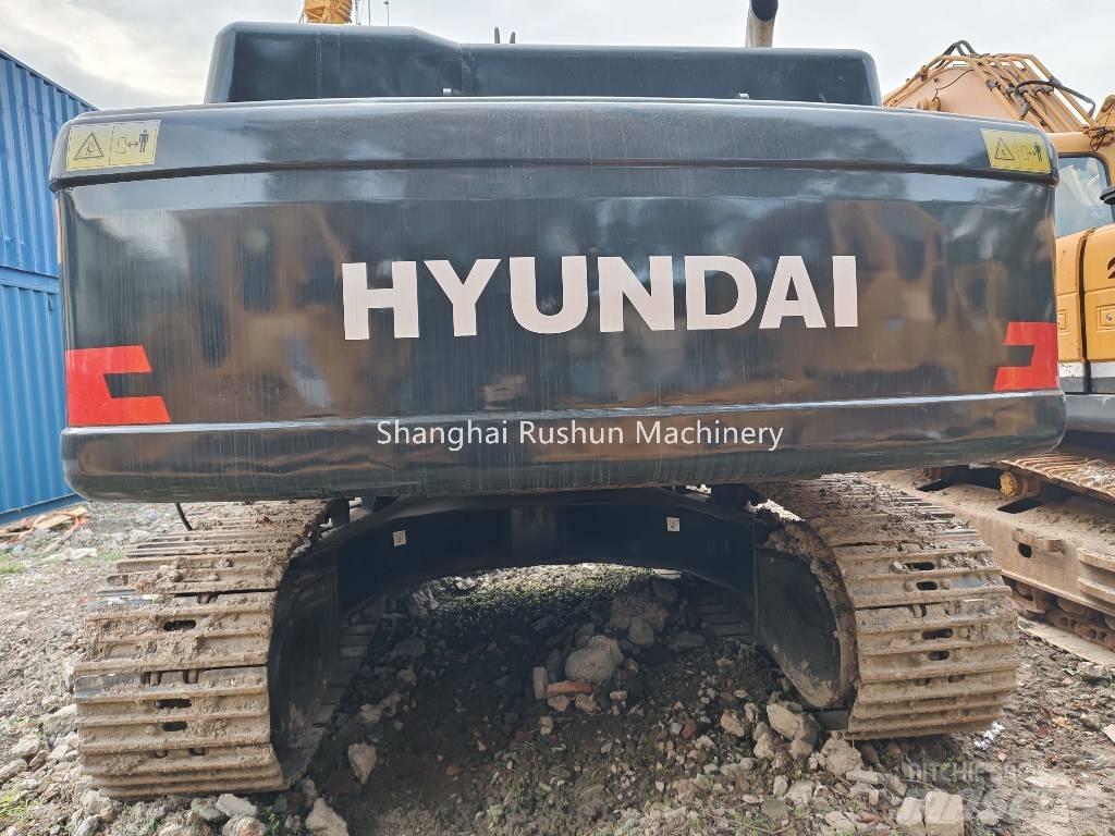 Hyundai 305 Excavatoare pe șenile
