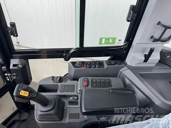 CAT 906 Incarcator pe pneuri