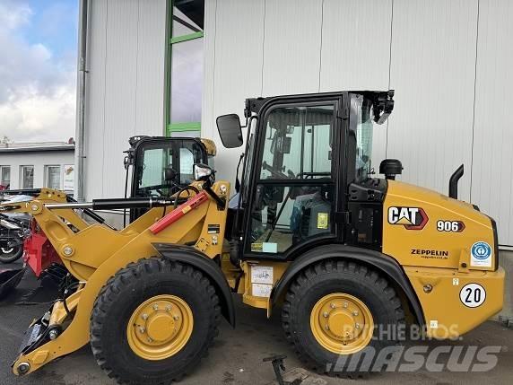 CAT 906 Incarcator pe pneuri