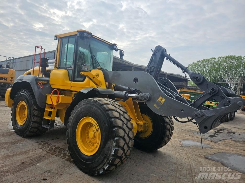 Volvo L 110 H Incarcator pe pneuri