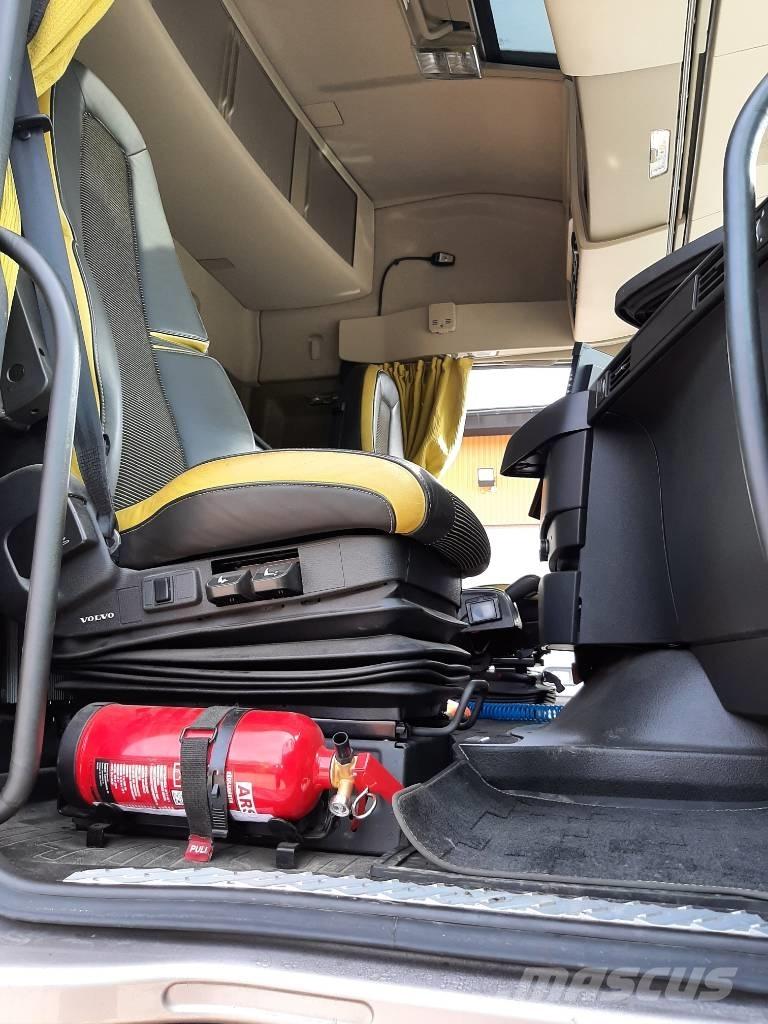 Volvo FH 16 Camion pentru lemne