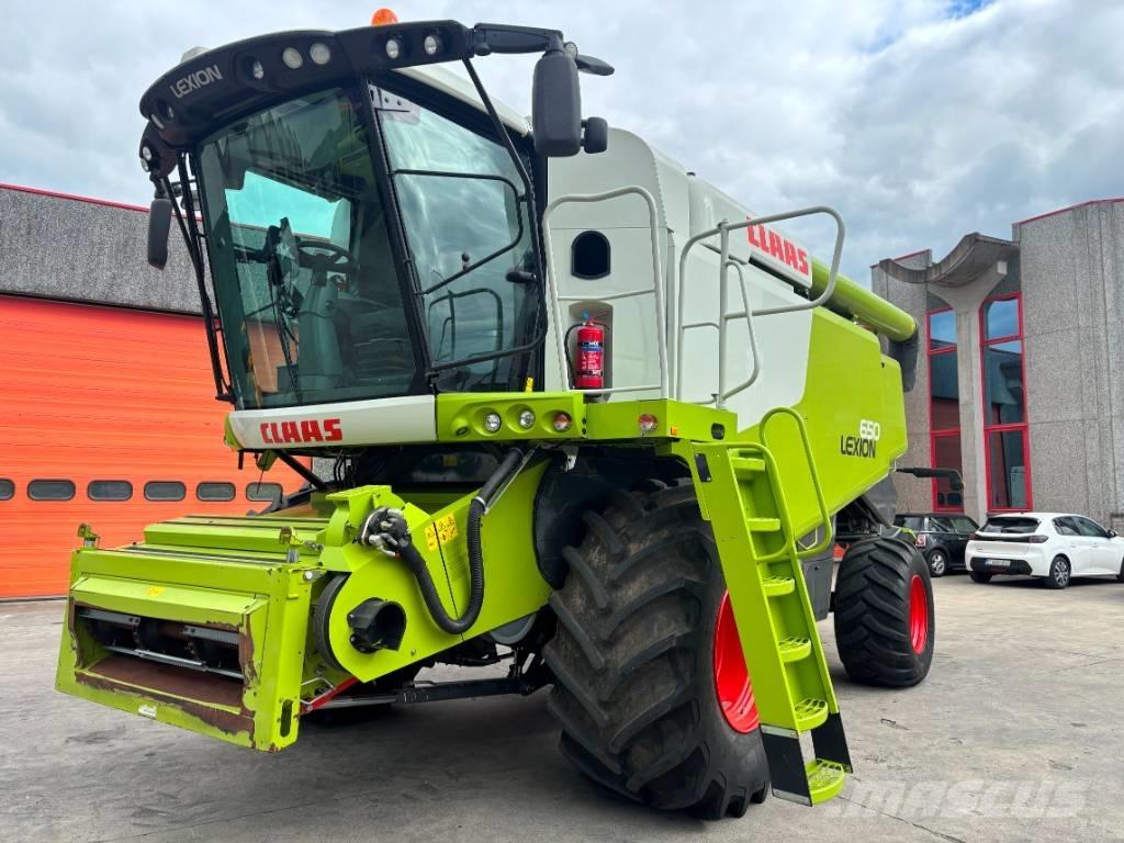 CLAAS Lexion 650 Combine de secerat
