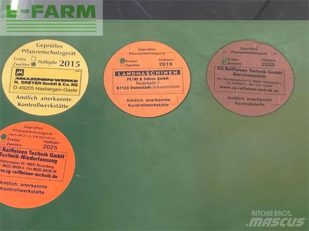Amazone UX4200 Tractoare agricole sprayers