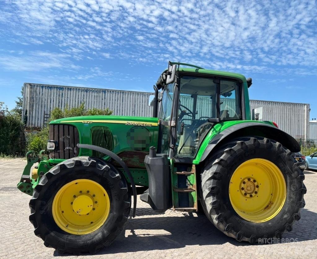 John Deere 6820 AQ Tractoare