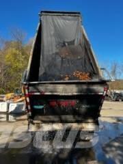 Mack CV 713 Autobasculanta