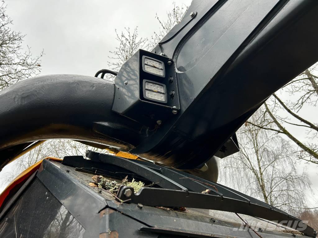 Ponsse Scorpion Combine forestiere