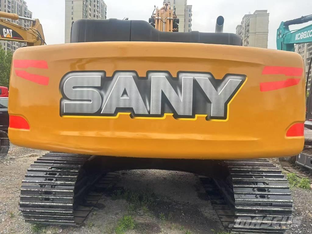 Sany 215c Excavatoare 7t - 12t