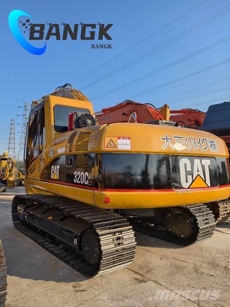 CAT 320 C L Excavatoare pe șenile
