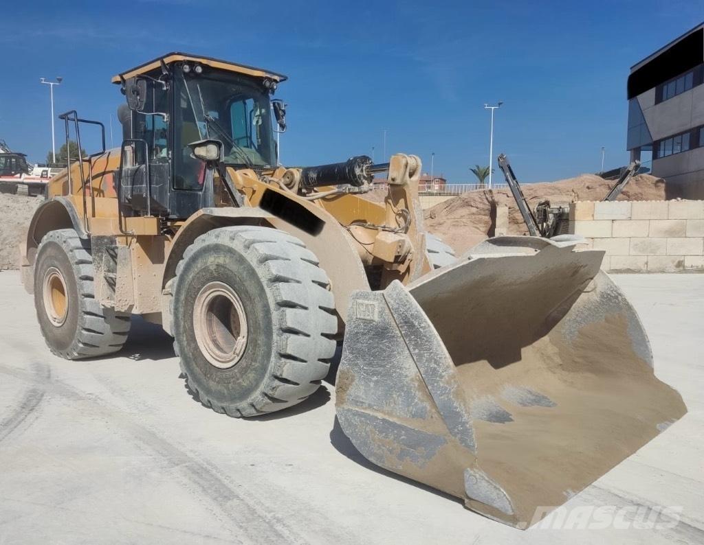 CAT 966 M Incarcator pe pneuri