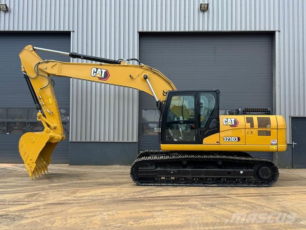 CAT 323D3 Excavatoare pe șenile
