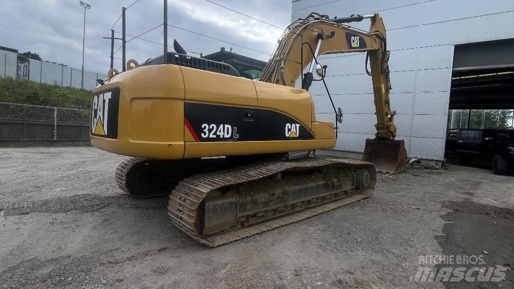 CAT 324 D L Excavatoare pe șenile
