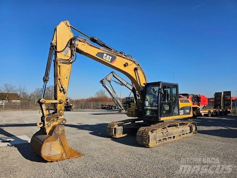 CAT 319 D L Excavatoare pe șenile
