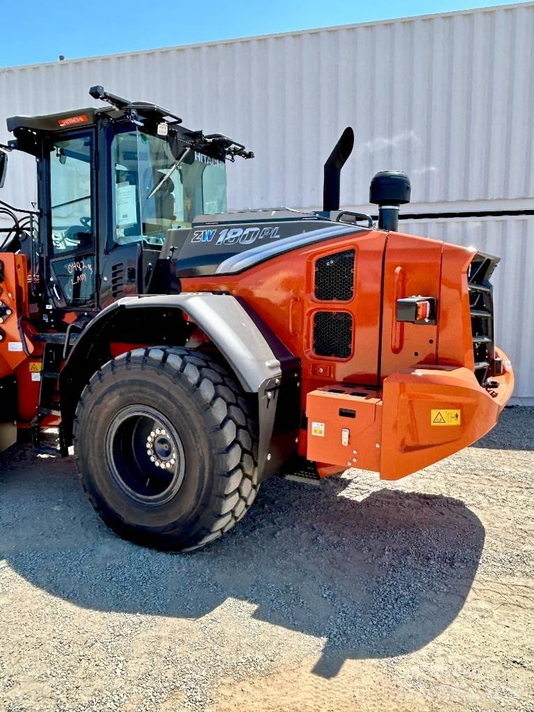 Hitachi ZW180-7PL Incarcator pe pneuri