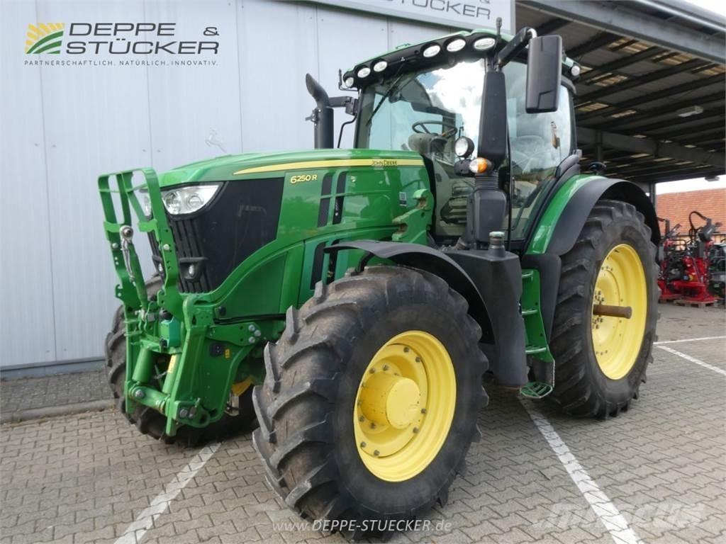 John Deere 6250R Tractoare