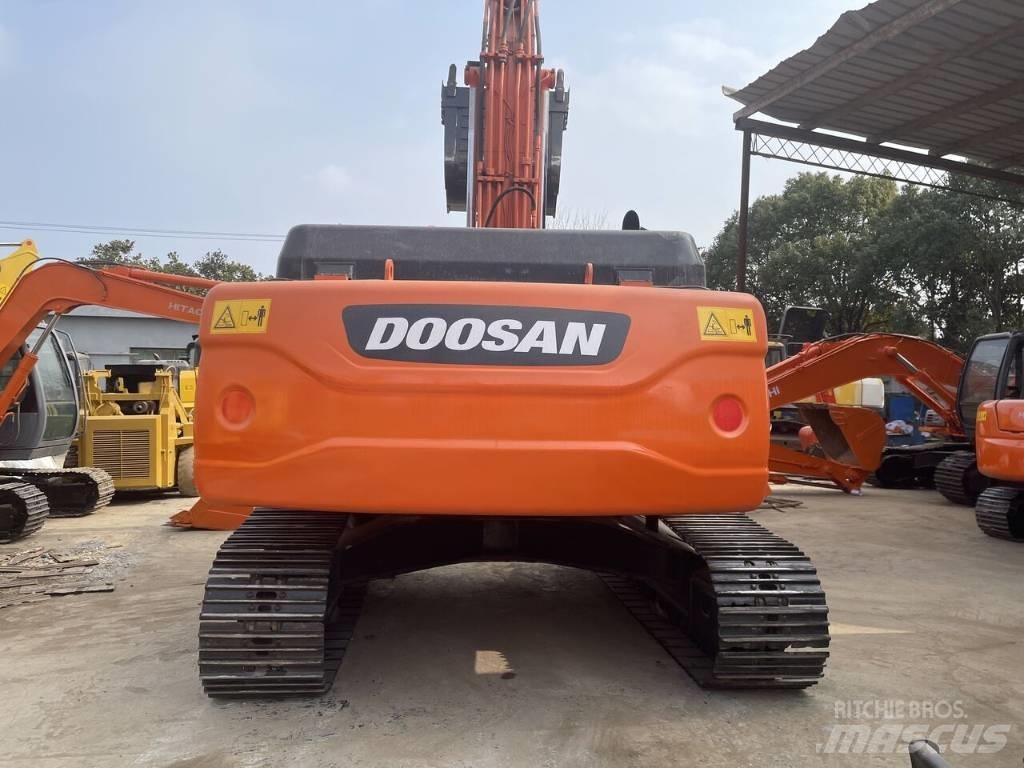 Doosan DX 300 LC Excavatoare pe șenile
