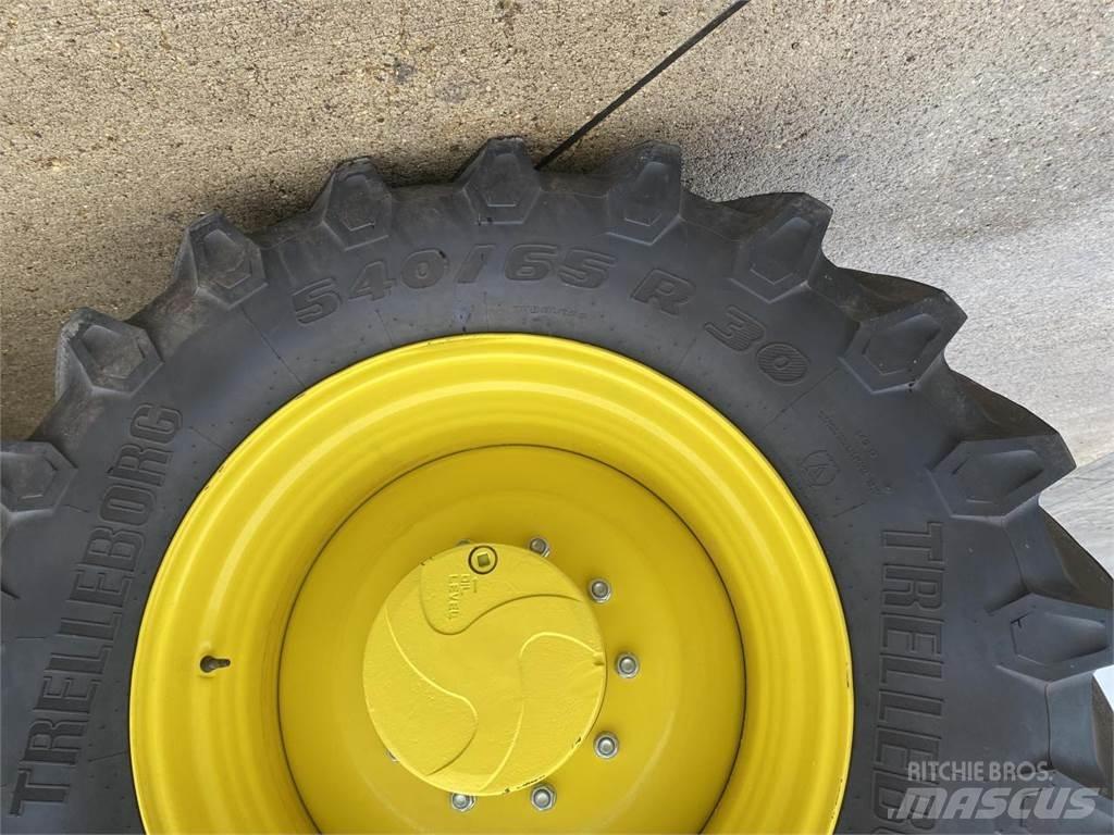 John Deere 6R 155 Tractoare
