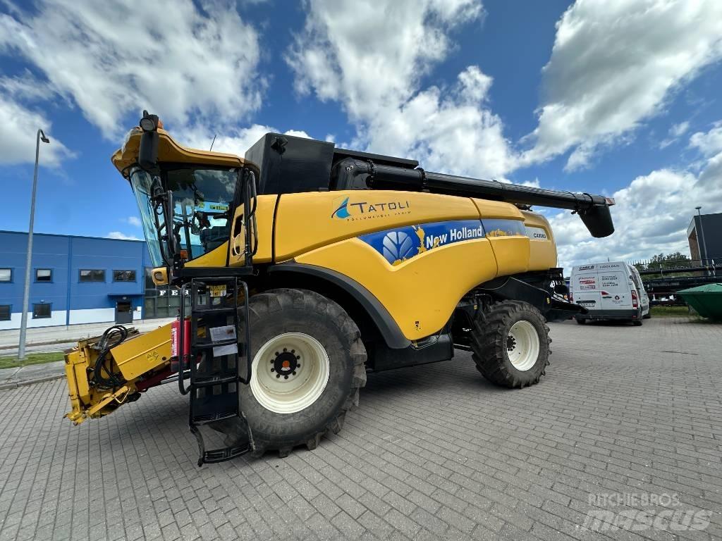 New Holland CX 8080 Combine de secerat