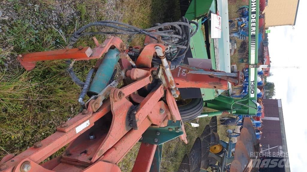 Kverneland EG85 Pluguri reversibile