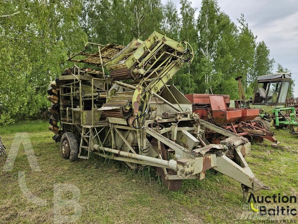 Fortschritt E 686 Recoltatoare de cartofi
