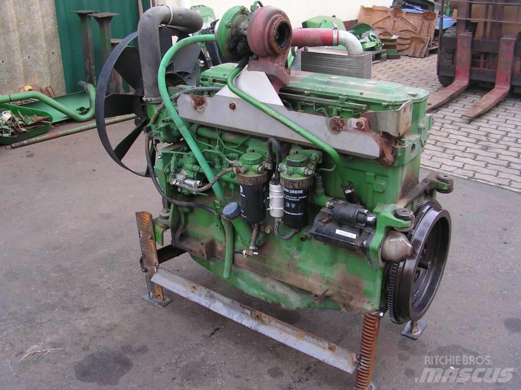 John Deere 6920 Motoare