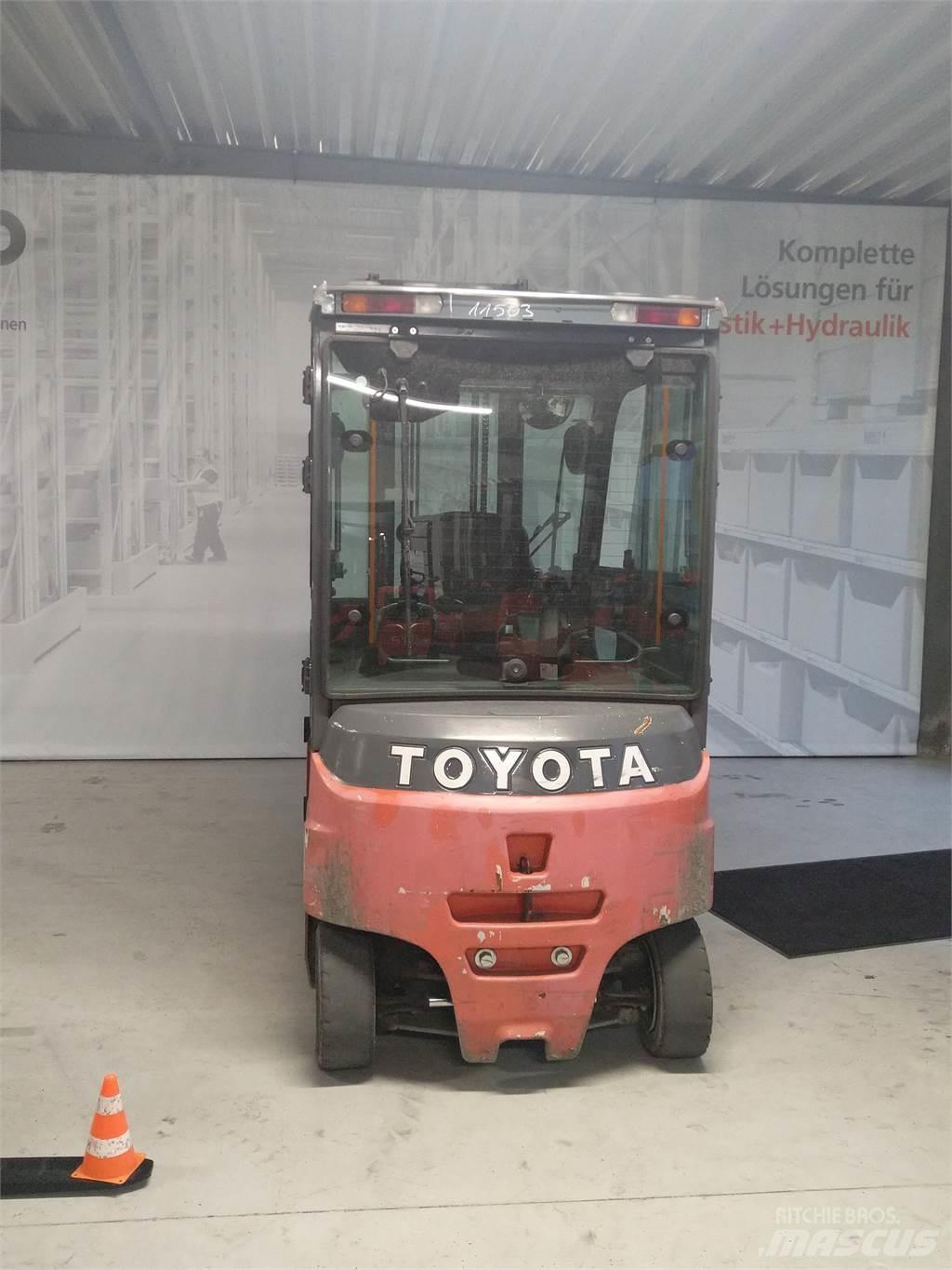 Toyota 8FBMT30 Stivuitor electric