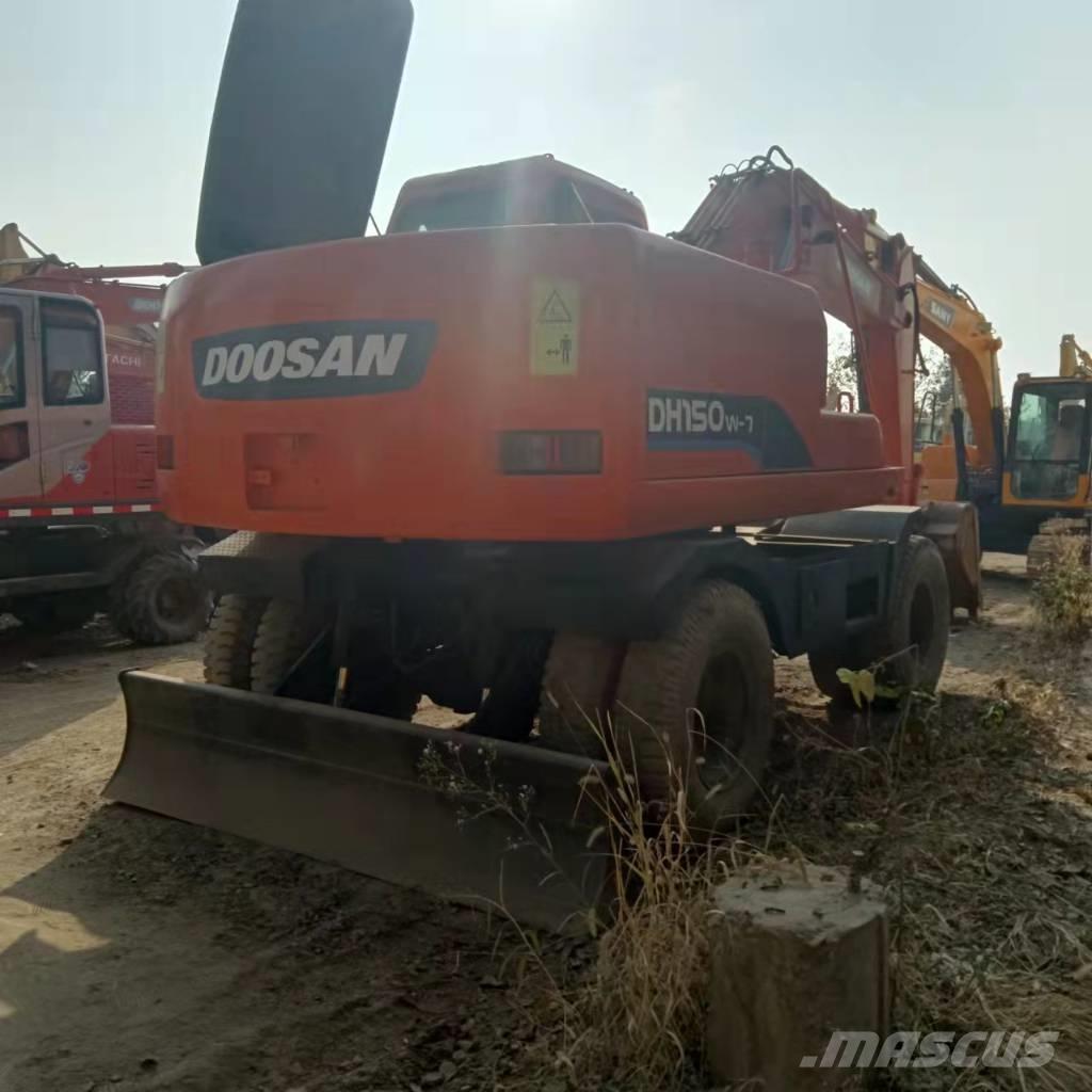 Doosan DH150W-7 Excavatoare cu roti