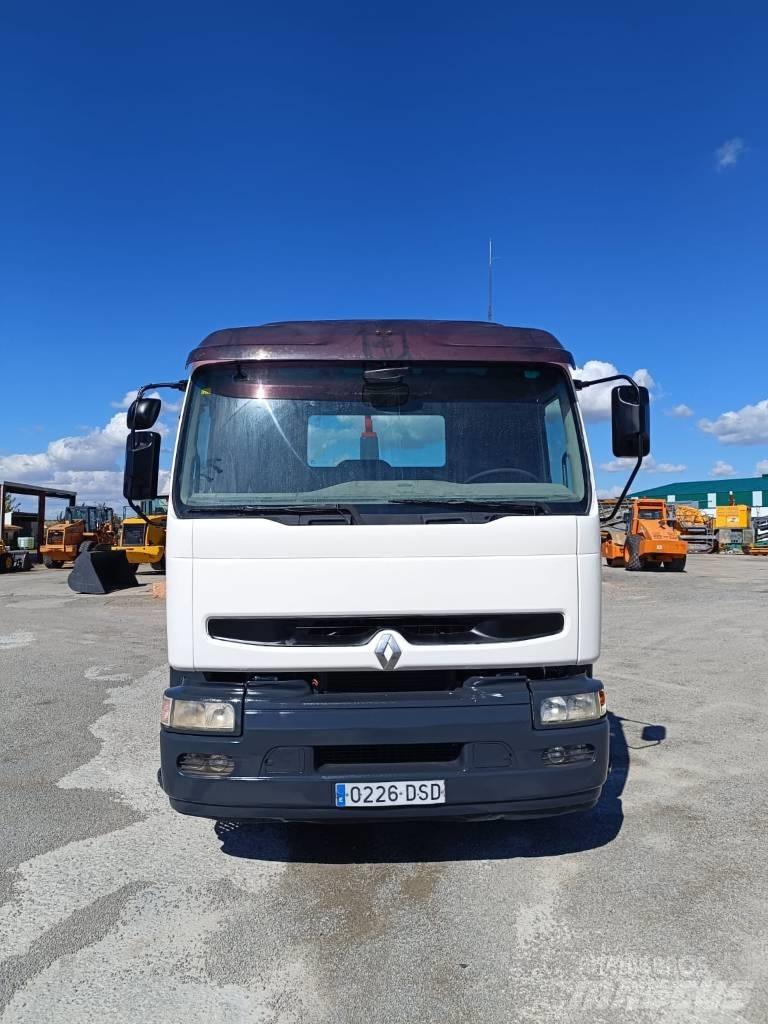 Renault 320 DCI Camioane cu macara