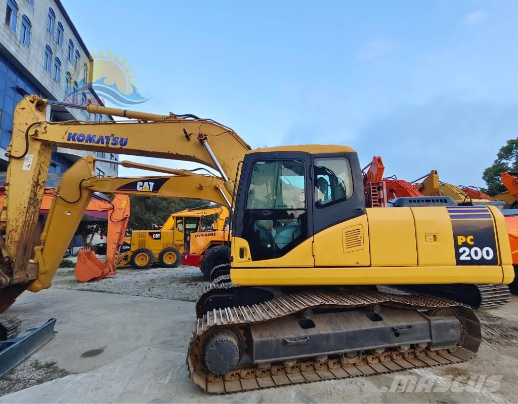 Komatsu PC 200-7 Excavatoare pe șenile
