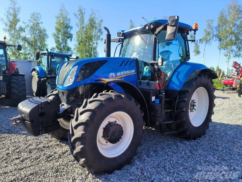 New Holland T 7.230 Tractoare