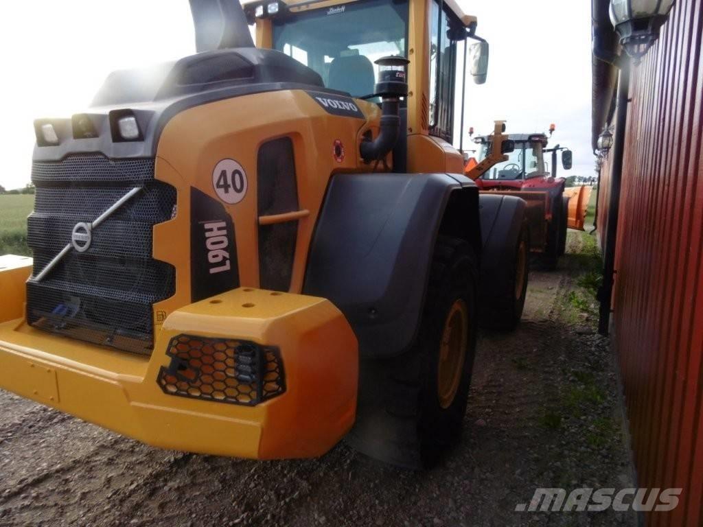 Volvo L 90 H Incarcator pe pneuri